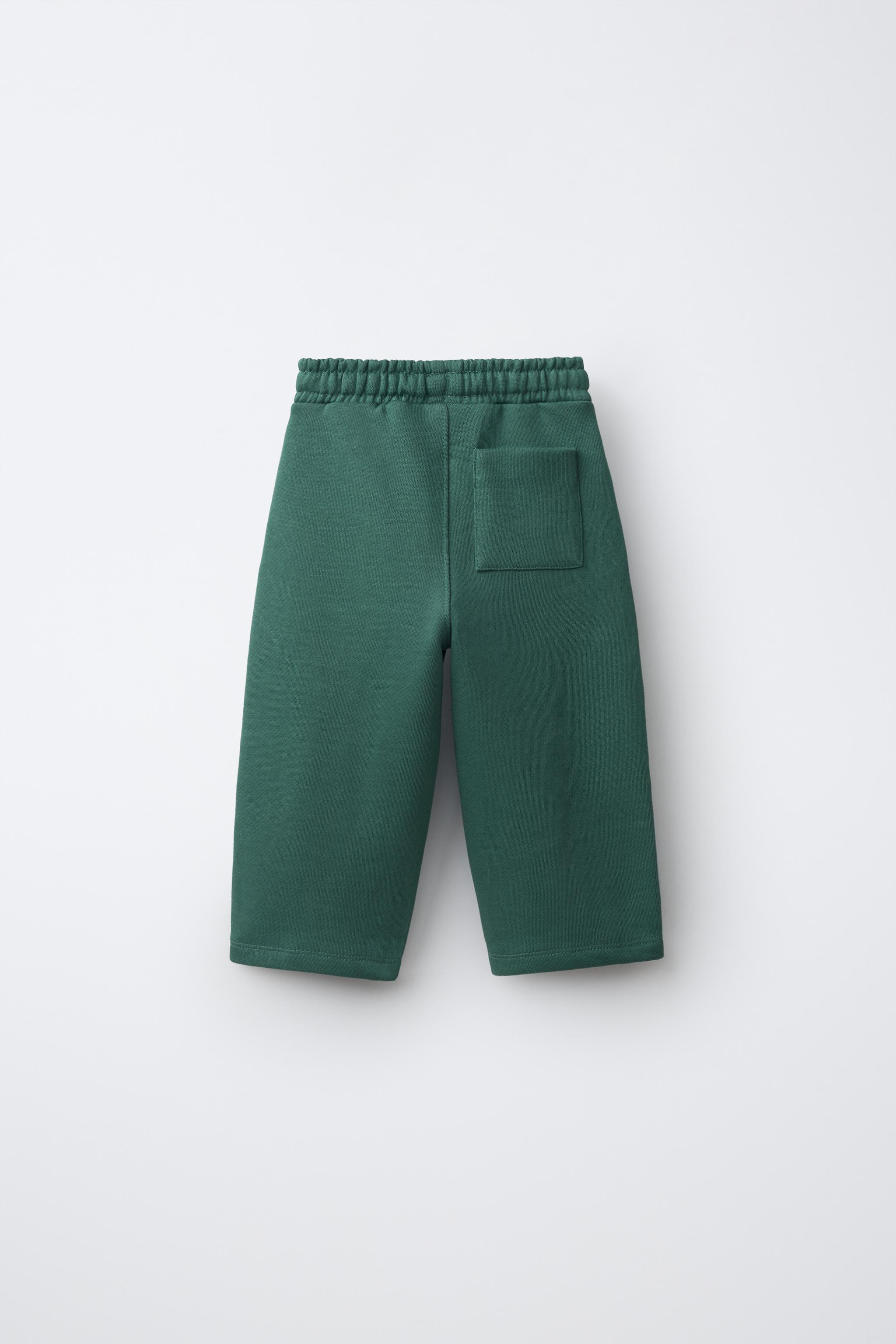 PANTALON EN MOLLETON BARREL À INSCRIPTION IMPRIMÉE